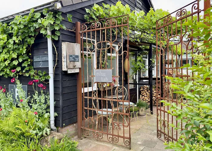 B en B Sluisje 1818 Bed and Breakfast Utrecht